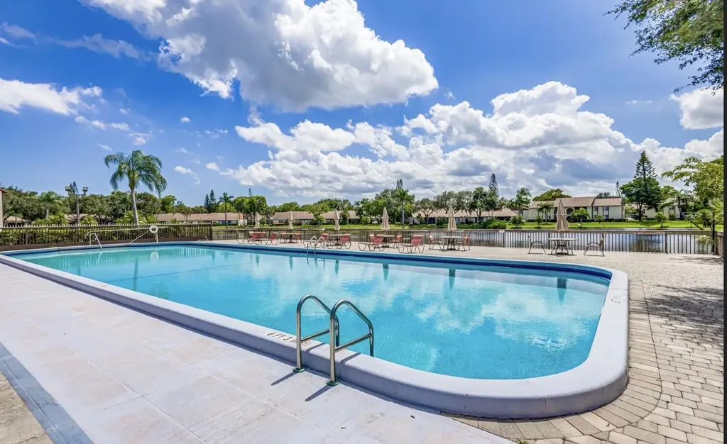 4961 Sable Pine Circle West Palm Beach FL 33417