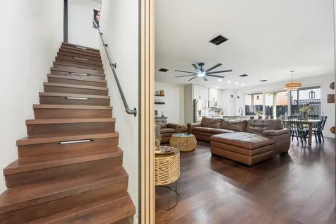 3221 Johns Place Palm Springs FL 33461