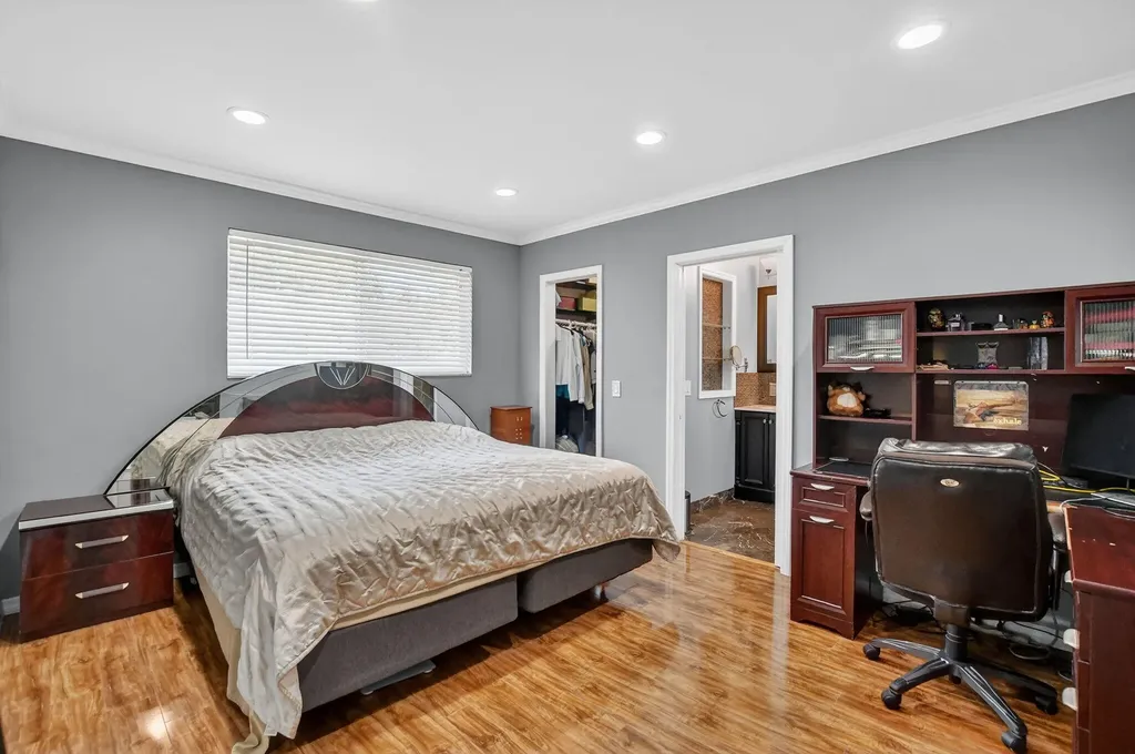 257 SW 5th Street Boca Raton FL 33432