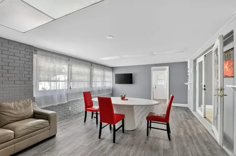 257 SW 5th Street Boca Raton FL 33432