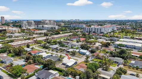 257 SW 5th Street Boca Raton FL 33432