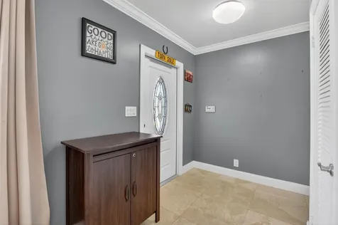 257 SW 5th Street Boca Raton FL 33432