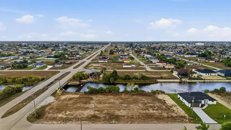 1525 NW 17th Street Cape Coral FL 33993