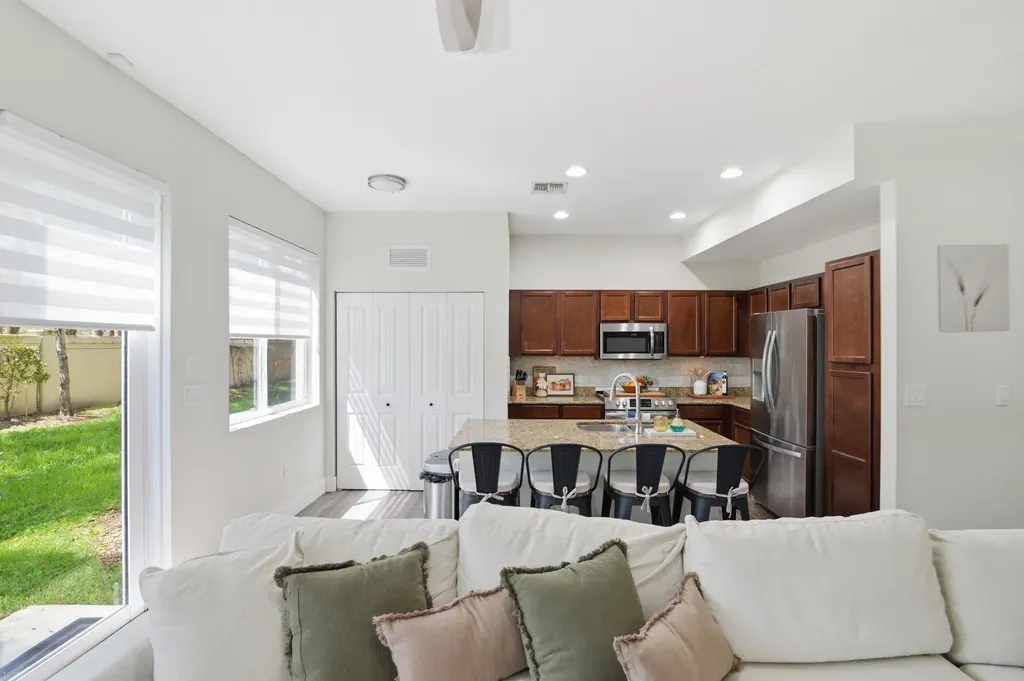 21482 NW 14th Court Miami Gardens FL 33169