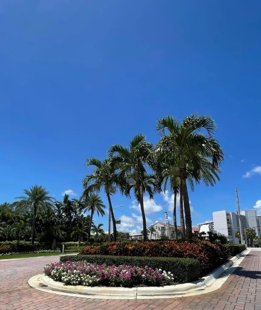 1208 Marine Way North Palm Beach FL 33408