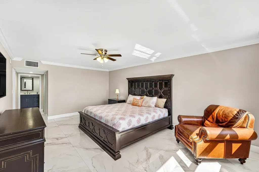 1150 Hillsboro Mile Hillsboro Beach FL 33062