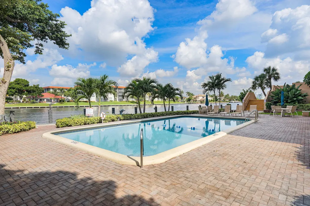 1150 Hillsboro Mile Hillsboro Beach FL 33062