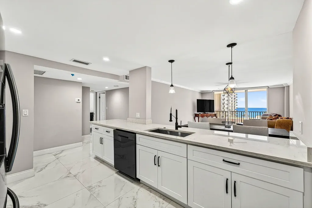 1150 Hillsboro Mile Hillsboro Beach FL 33062