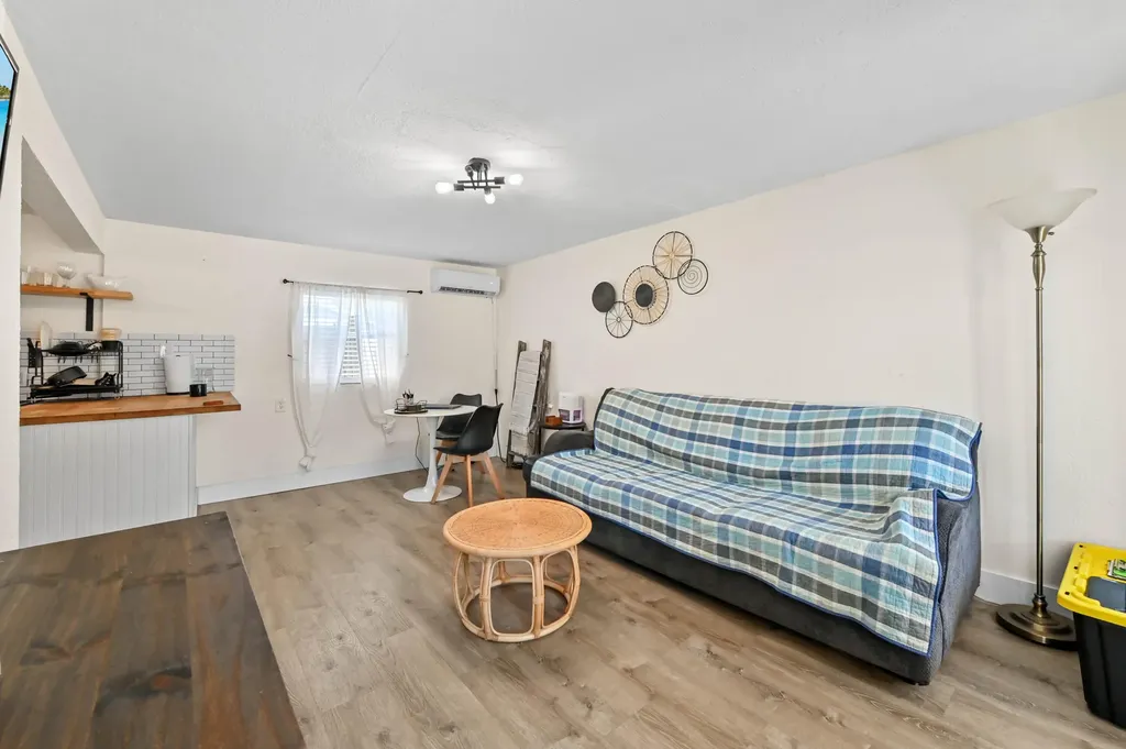 1501 N D Street Lake Worth Beach FL 33460