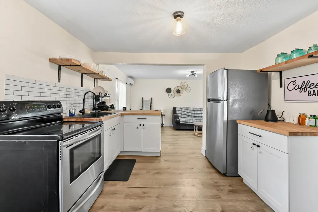 1501 N D Street Lake Worth Beach FL 33460