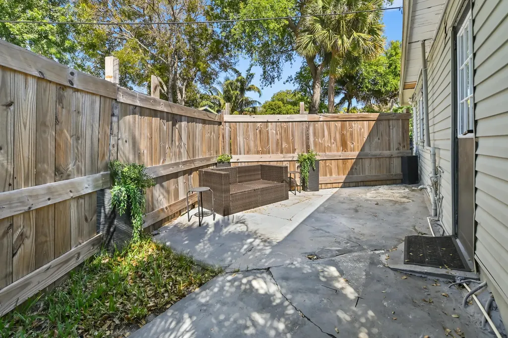 1501 N D Street Lake Worth Beach FL 33460