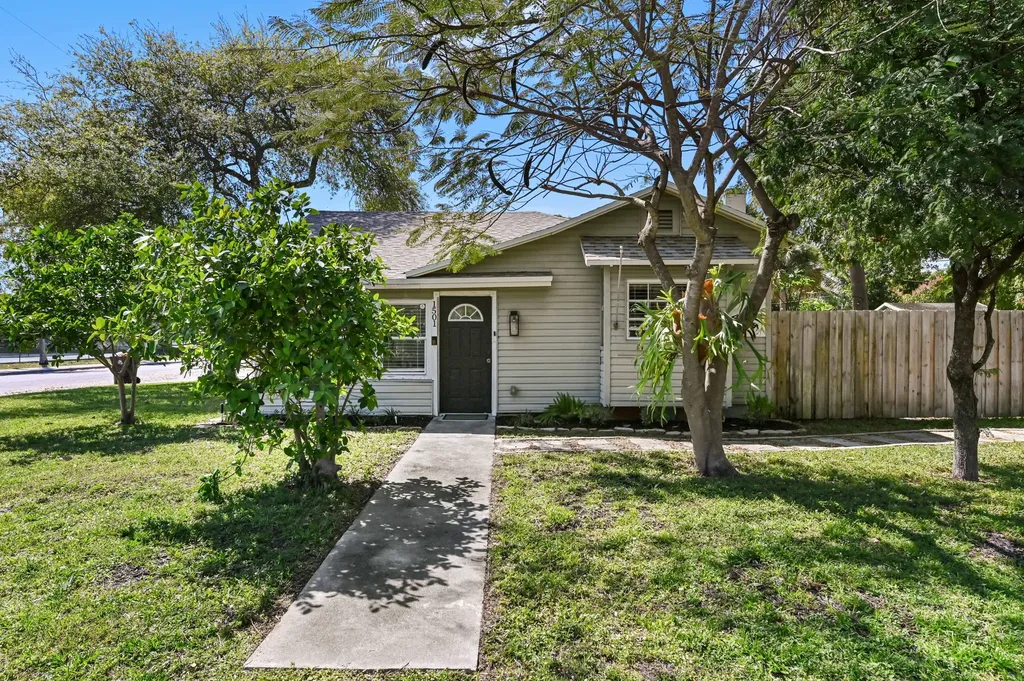 1501 N D Street Lake Worth Beach FL 33460
