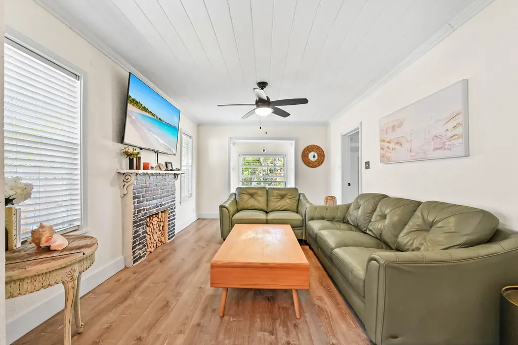 1501 N D Street Lake Worth Beach FL 33460