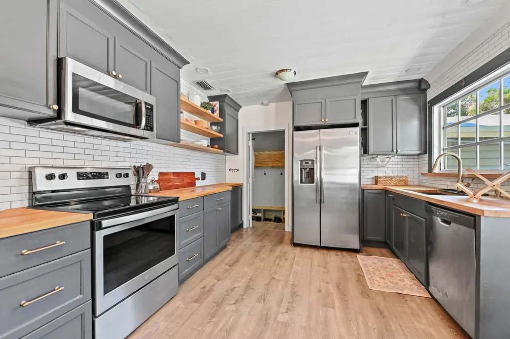 1501 N D Street Lake Worth Beach FL 33460