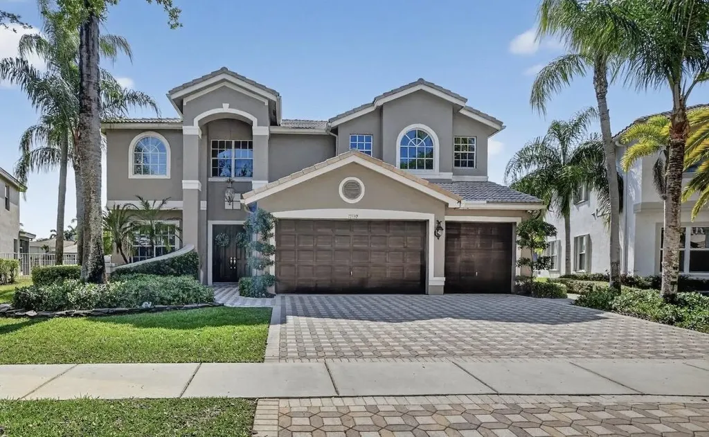 19139 2 River Lane Boca Raton FL 33498