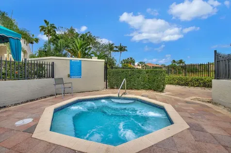 19139 2 River Lane Boca Raton FL 33498