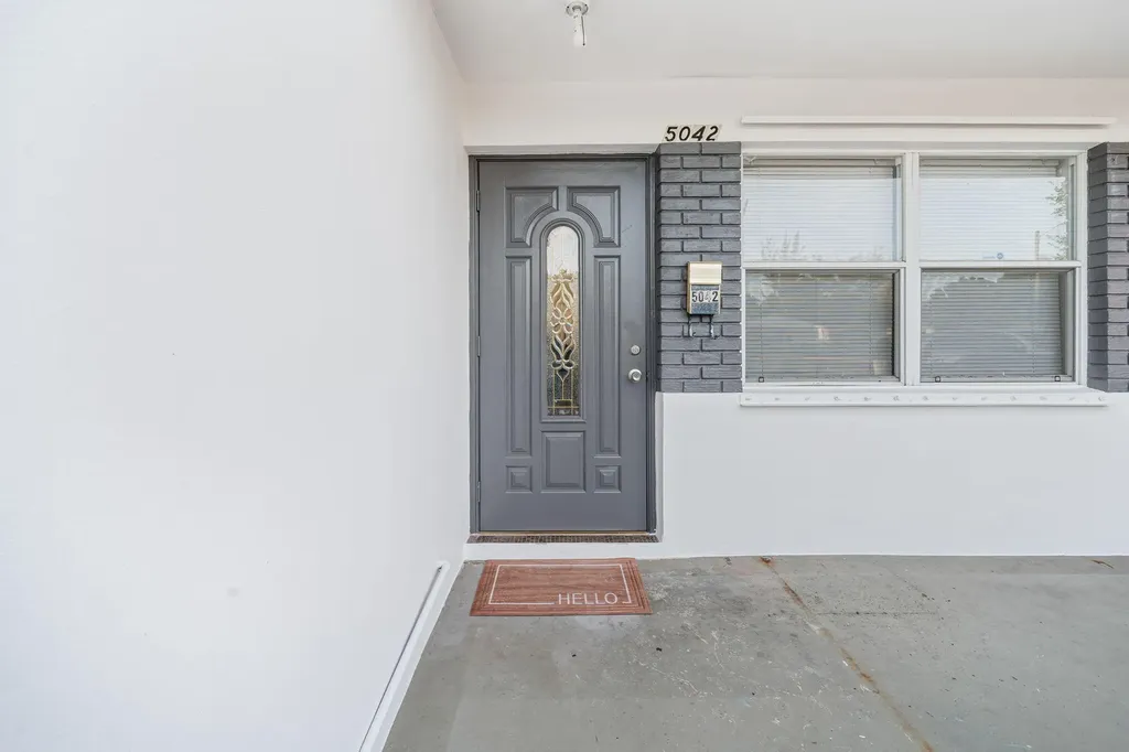 5042 Eadie Place West Palm Beach FL 33407