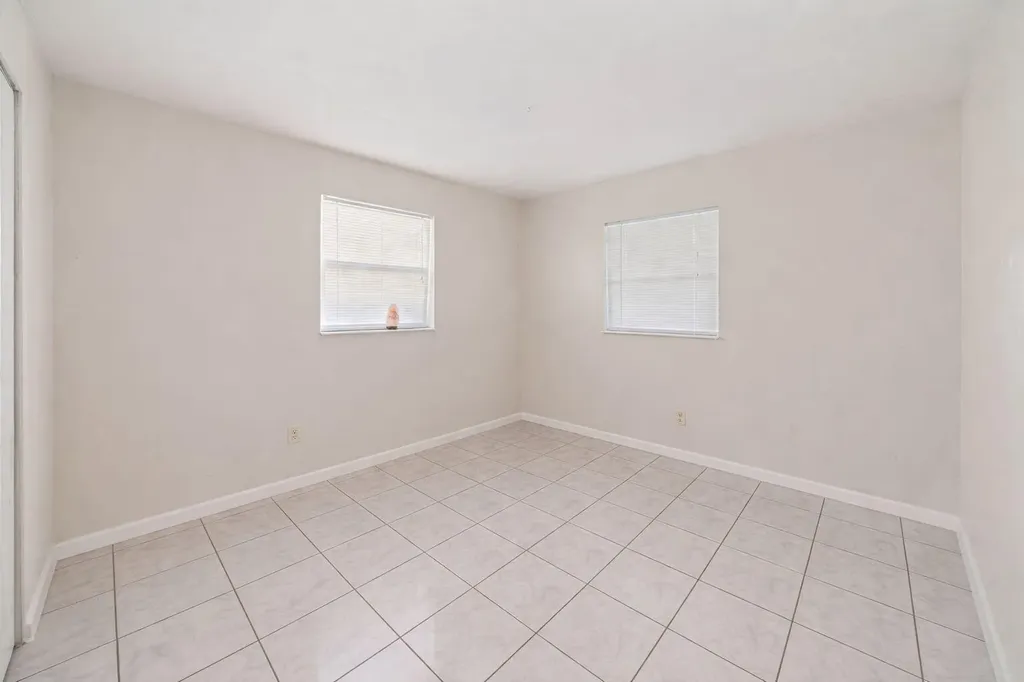 5042 Eadie Place West Palm Beach FL 33407