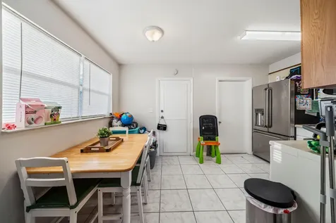 5042 Eadie Place West Palm Beach FL 33407