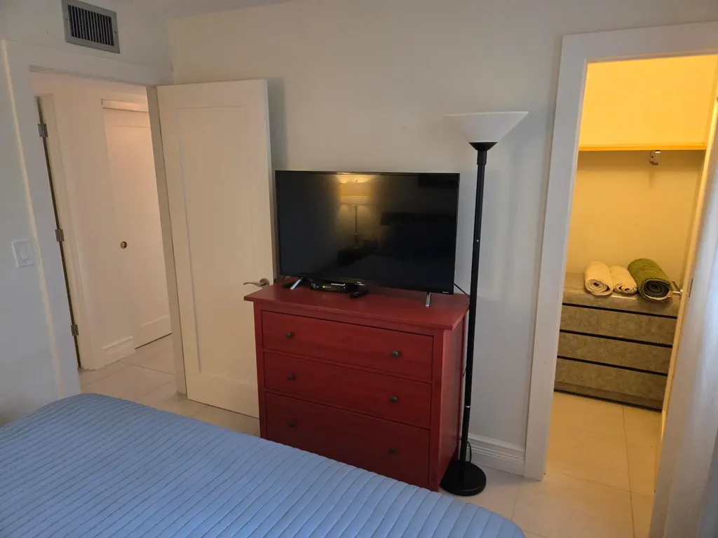 1831 Sabal Palm Drive Davie FL 33324