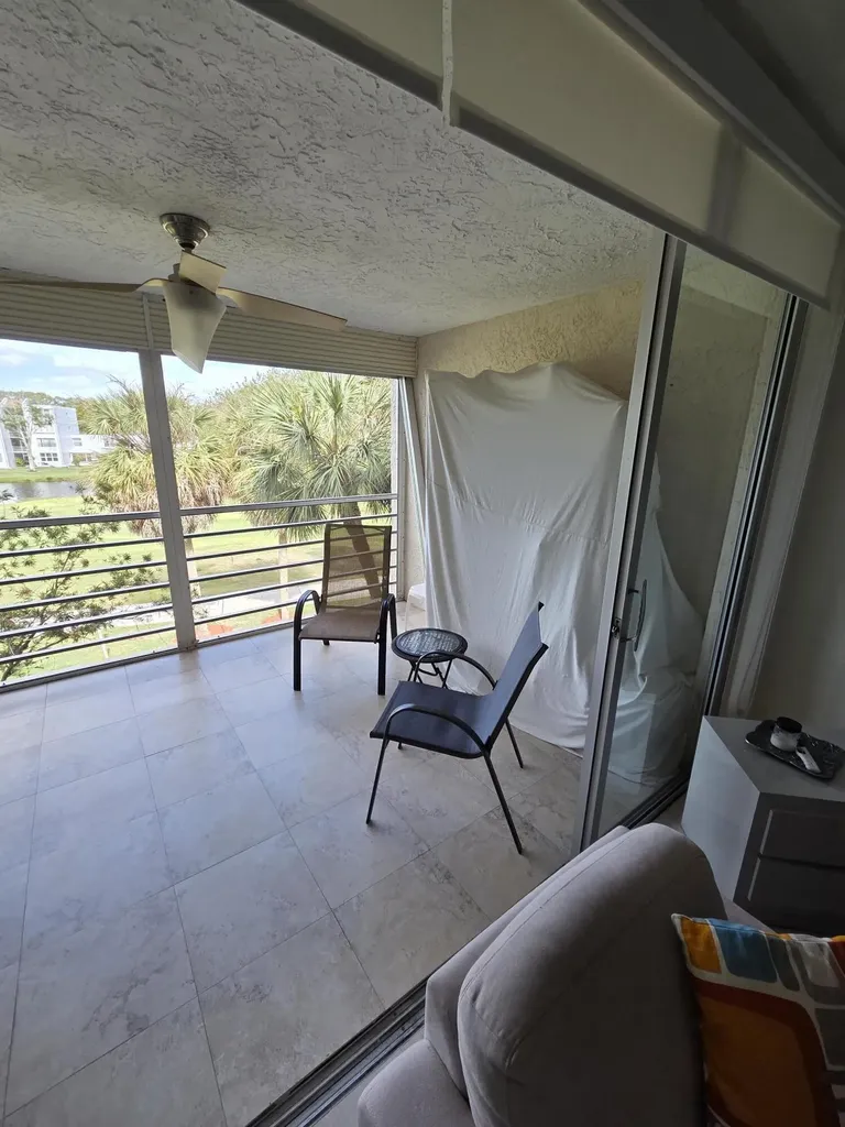 1831 Sabal Palm Drive Davie FL 33324