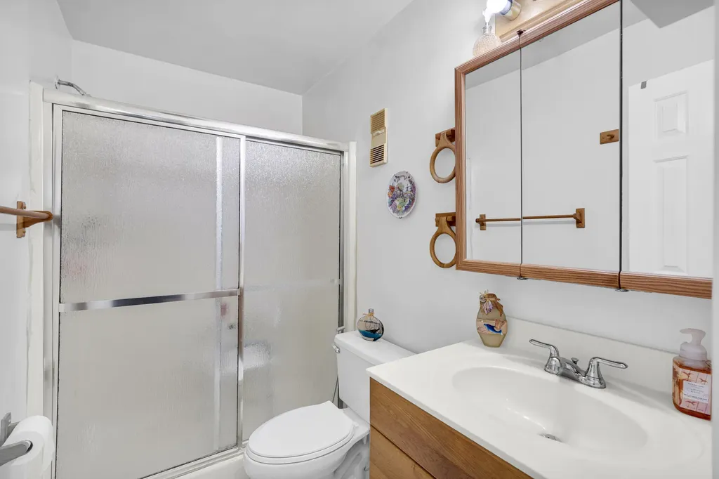 3 Vía De Casas Sur Boynton Beach FL 33426