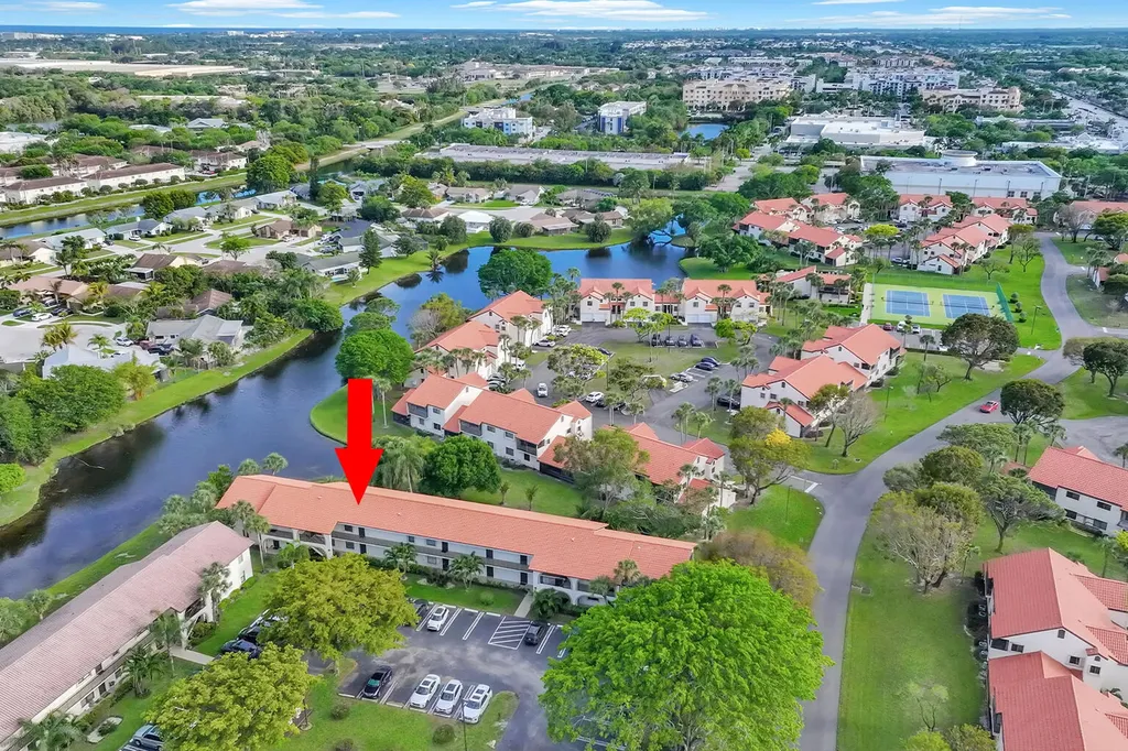 3 Vía De Casas Sur Boynton Beach FL 33426