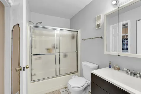 3 Vía De Casas Sur Boynton Beach FL 33426