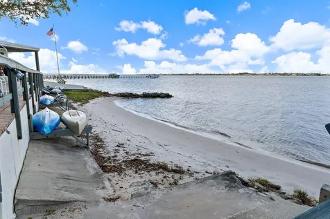 175 SE Saint Lucie Boulevard Stuart FL 34996