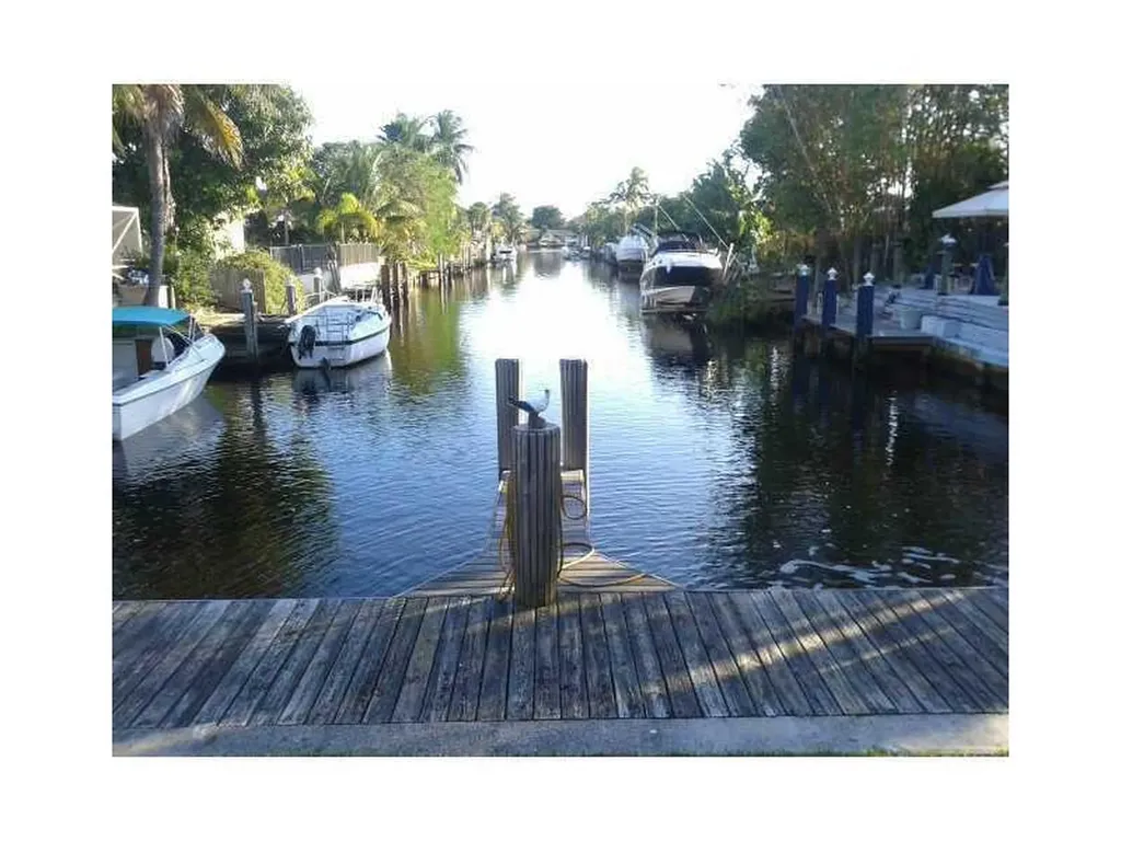 520 SW 15th Street Pompano Beach FL 33060