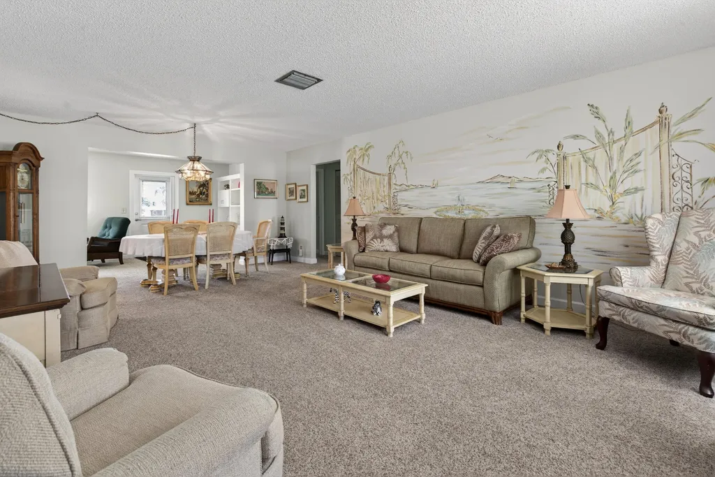 2028 SW 19th Avenue Boynton Beach FL 33426