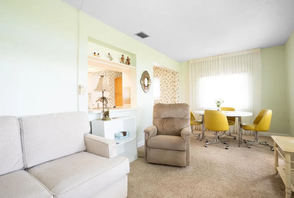 2028 SW 19th Avenue Boynton Beach FL 33426