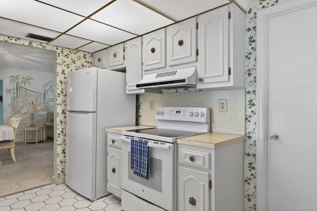 2028 SW 19th Avenue Boynton Beach FL 33426