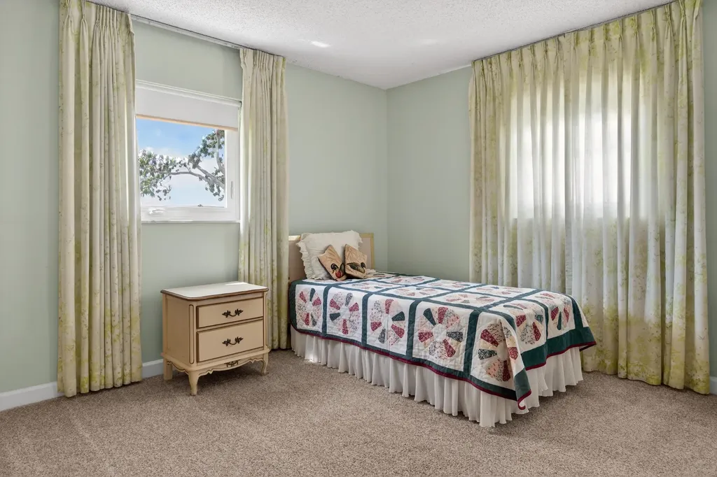 2028 SW 19th Avenue Boynton Beach FL 33426