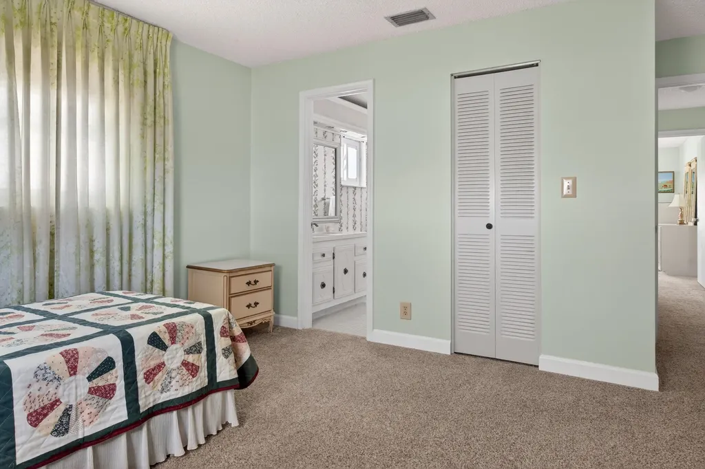 2028 SW 19th Avenue Boynton Beach FL 33426