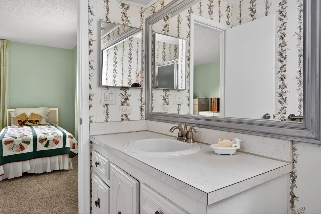 2028 SW 19th Avenue Boynton Beach FL 33426