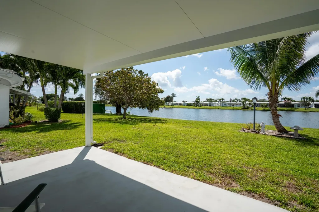2028 SW 19th Avenue Boynton Beach FL 33426