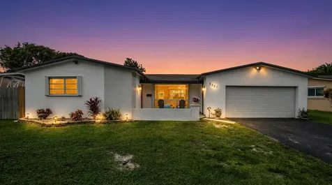 5221 SW 89th Avenue Cooper City FL 33328