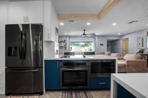 5221 SW 89th Avenue Cooper City FL 33328