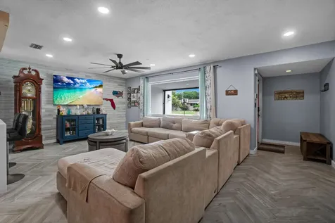 5221 SW 89th Avenue Cooper City FL 33328