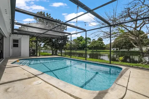 5221 SW 89th Avenue Cooper City FL 33328