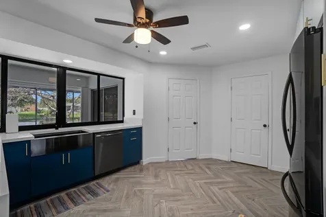 5221 SW 89th Avenue Cooper City FL 33328