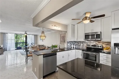 4800 Bayview Drive Fort Lauderdale FL 33308
