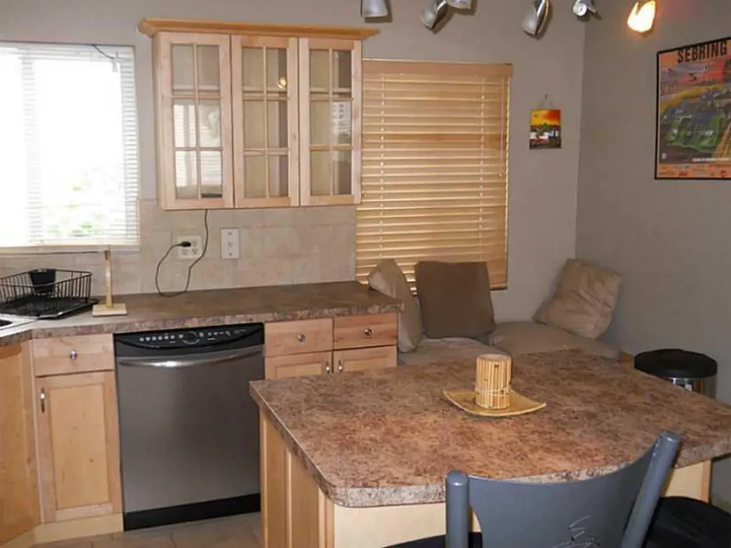 520 SW 15th Street Pompano Beach FL 33060