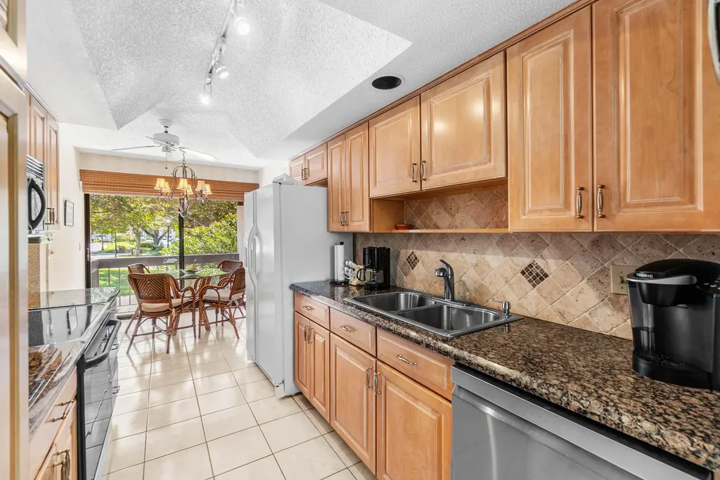 7809 Lakeside Boulevard Boca Raton FL 33434