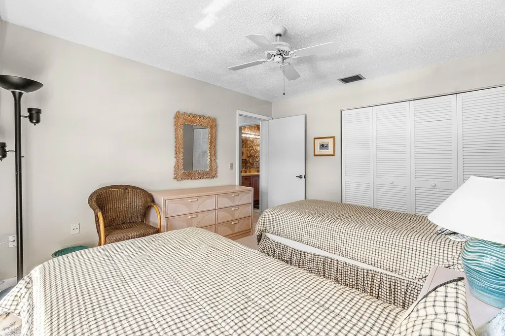 7809 Lakeside Boulevard Boca Raton FL 33434
