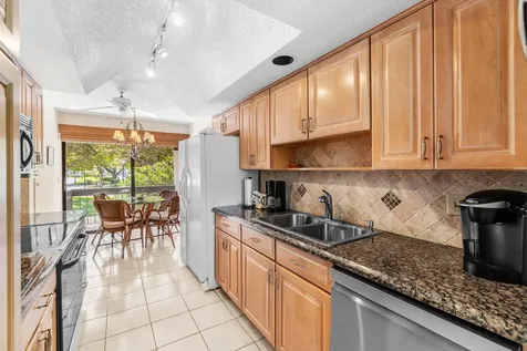 7809 Lakeside Boulevard Boca Raton FL 33434