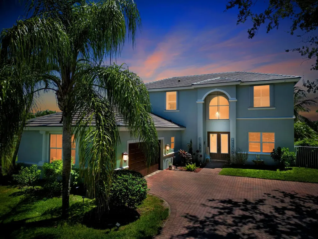 6025 Indian Forest Circle Lake Worth FL 33463