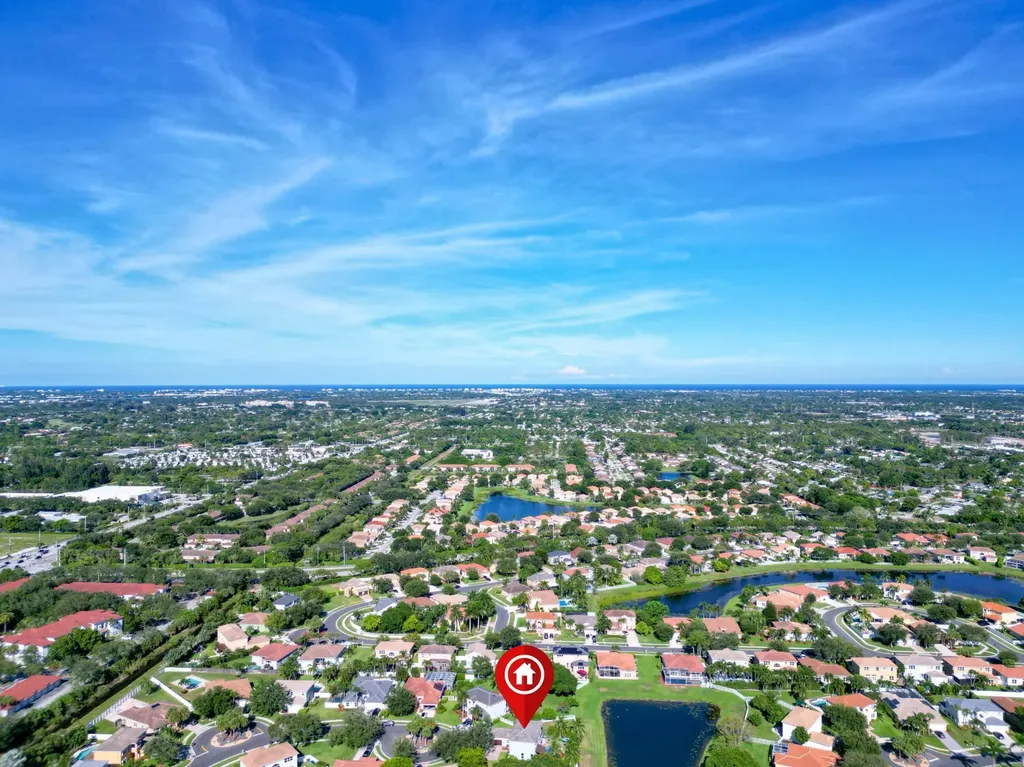 6025 Indian Forest Circle Lake Worth FL 33463