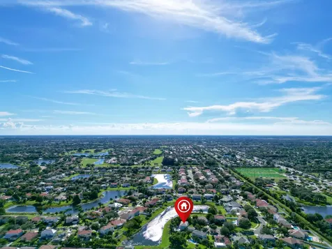 6025 Indian Forest Circle Lake Worth FL 33463